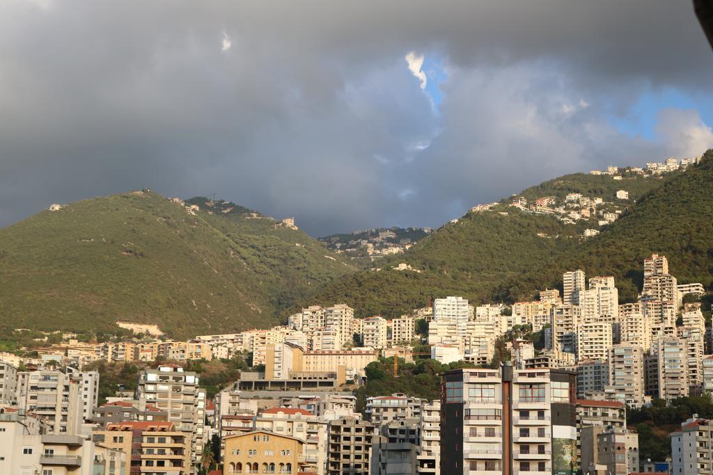 Vista Del Mar Hotel Jounieh Eksteriør bilde